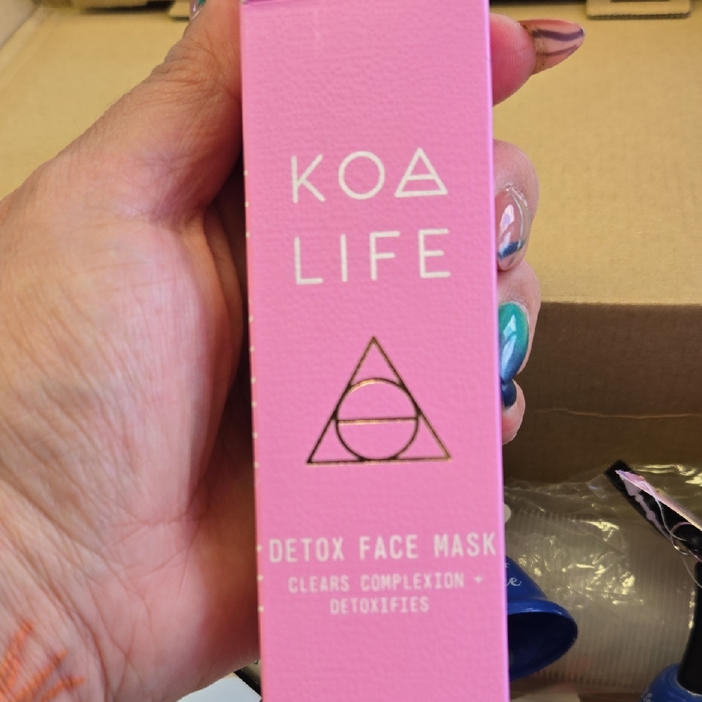 KOA LIFE Detox Face Mask - Pink